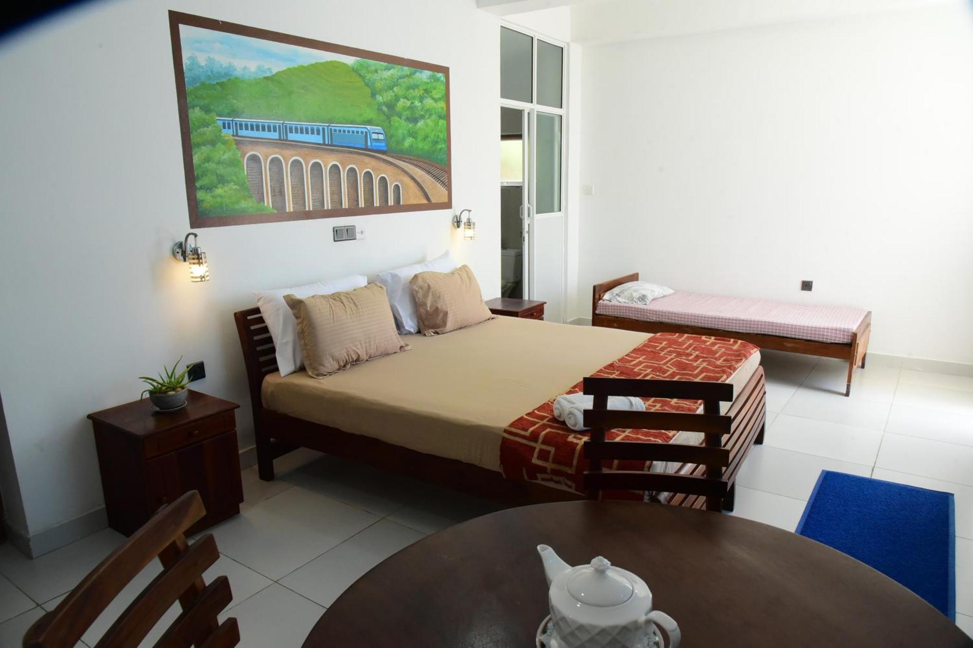 Hotel Happy Tuna Хиккадува Экстерьер фото