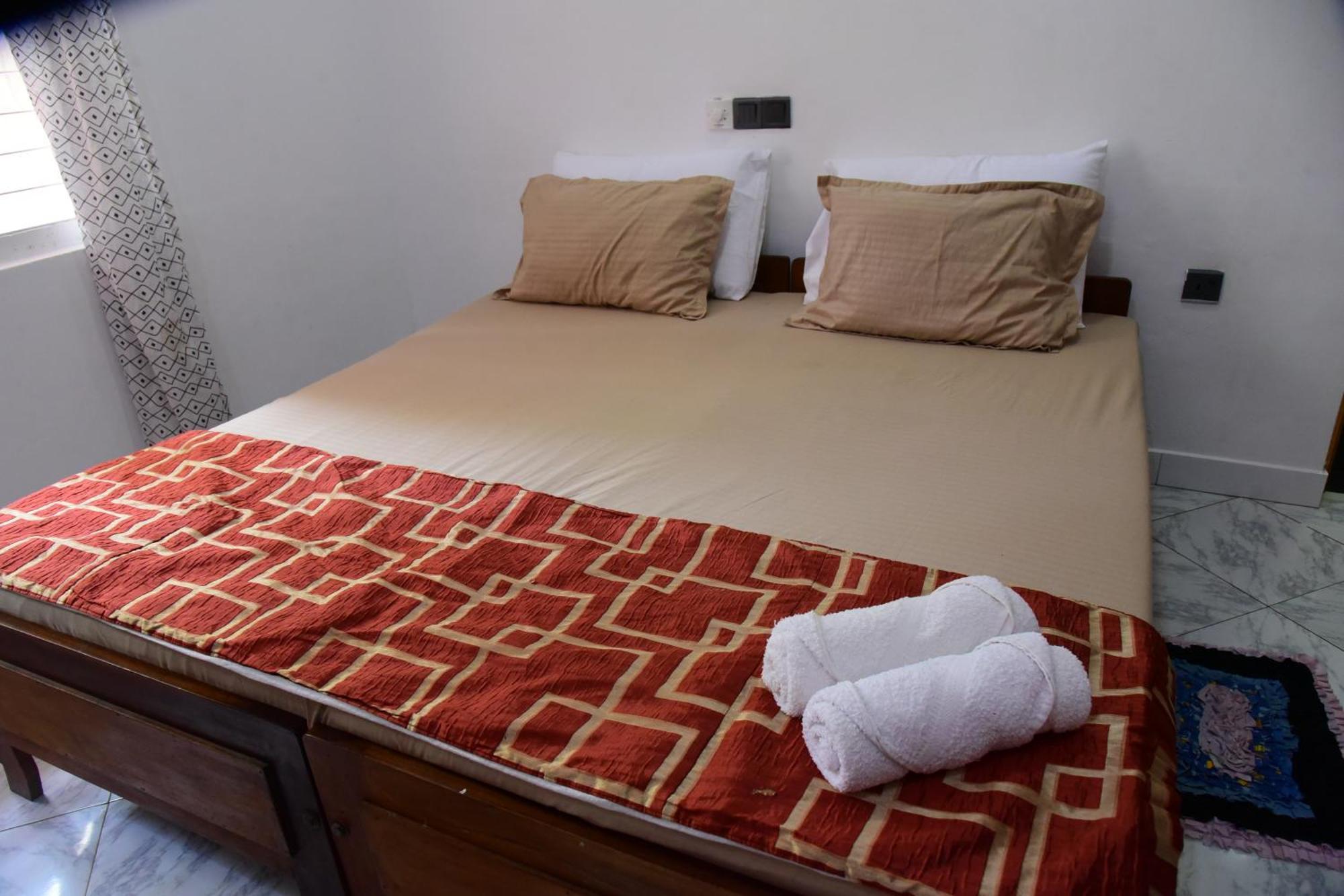 Hotel Happy Tuna Хиккадува Экстерьер фото