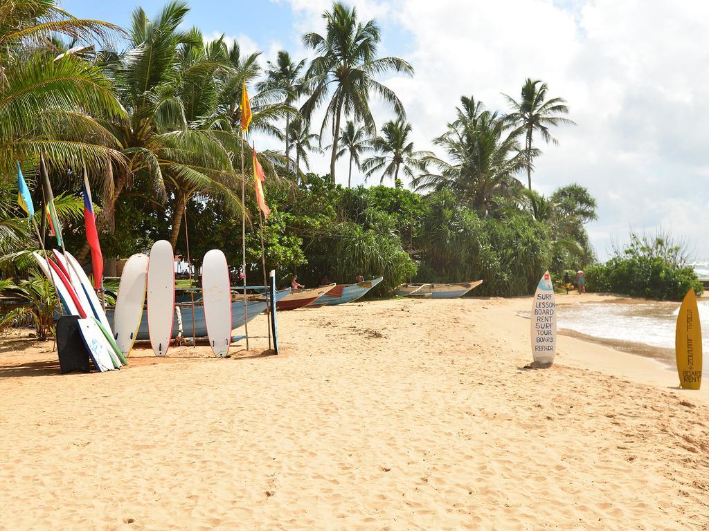 Hotel Happy Tuna Хиккадува Экстерьер фото