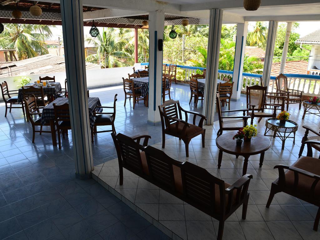 Hotel Happy Tuna Хиккадува Экстерьер фото