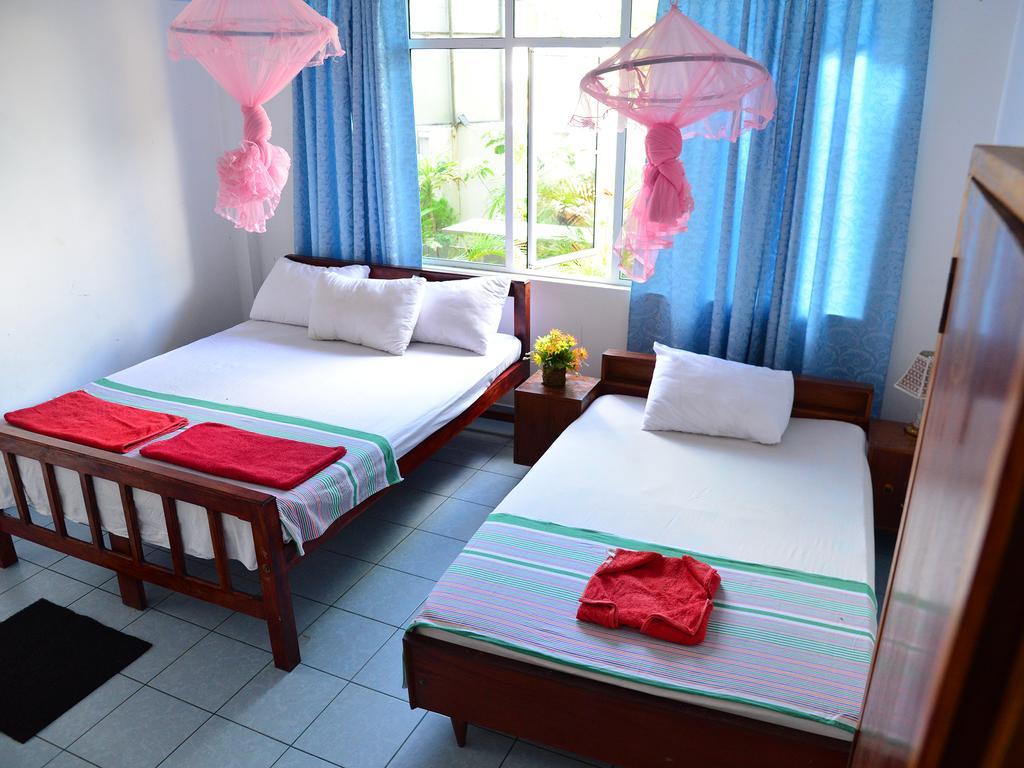 Hotel Happy Tuna Хиккадува Экстерьер фото