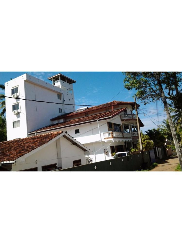 Hotel Happy Tuna Хиккадува Экстерьер фото